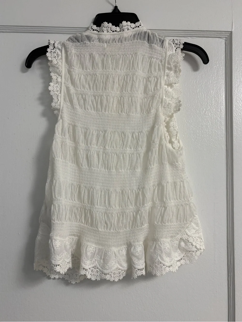 Pilcro Shirred Lace-Trim Sweater Tank Top - Ivory Size Medium - Picture 8 of 12